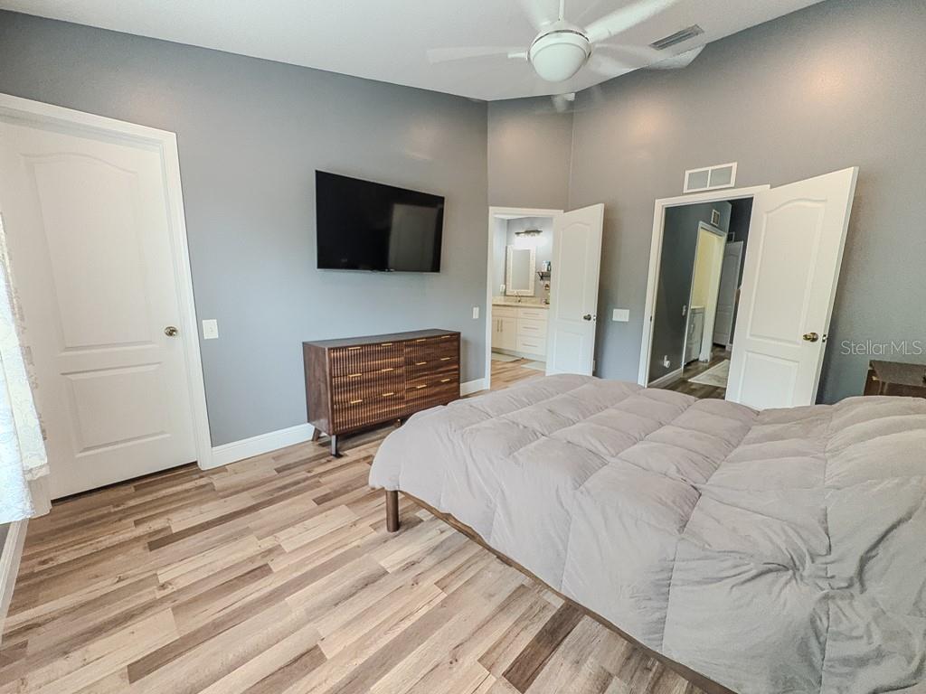 8505 SANDY BEACH ST — photo 25