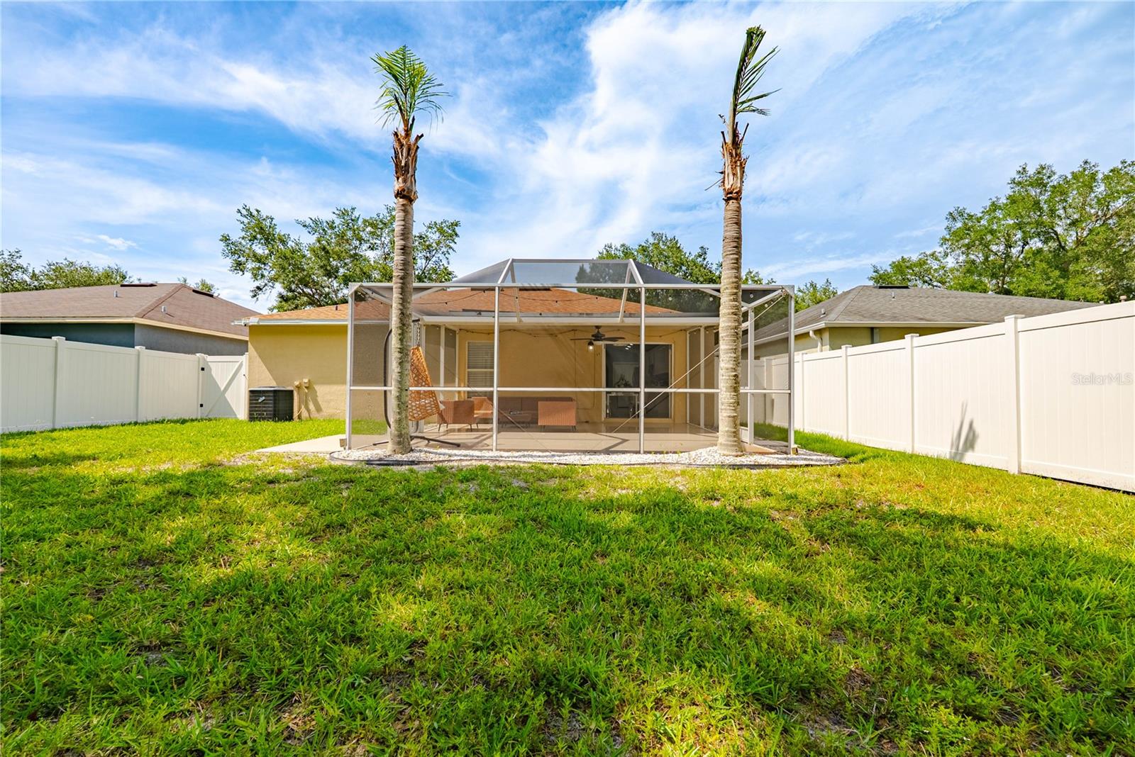 19204 WOOD SAGE DR — photo 35