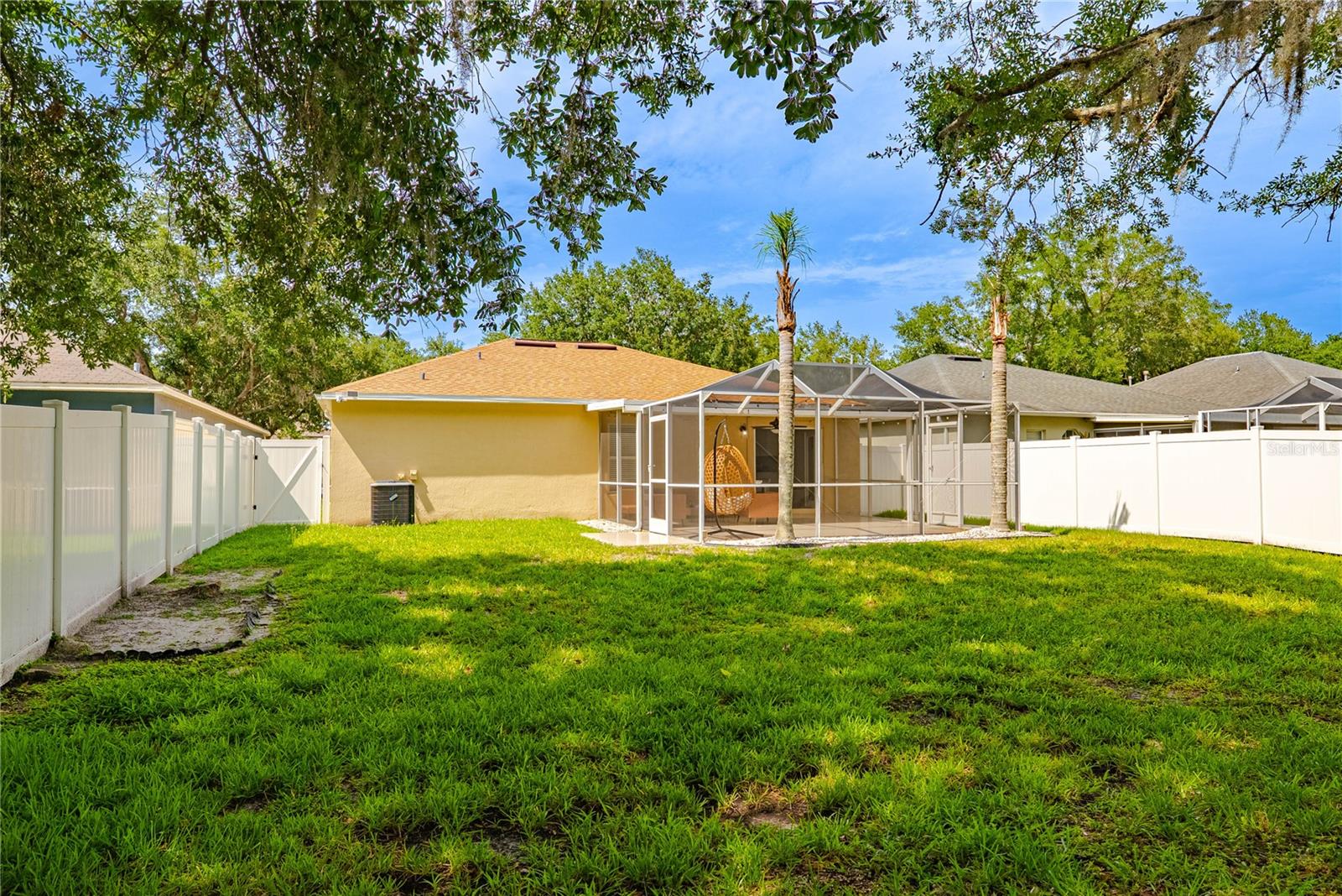19204 WOOD SAGE DR — photo 34