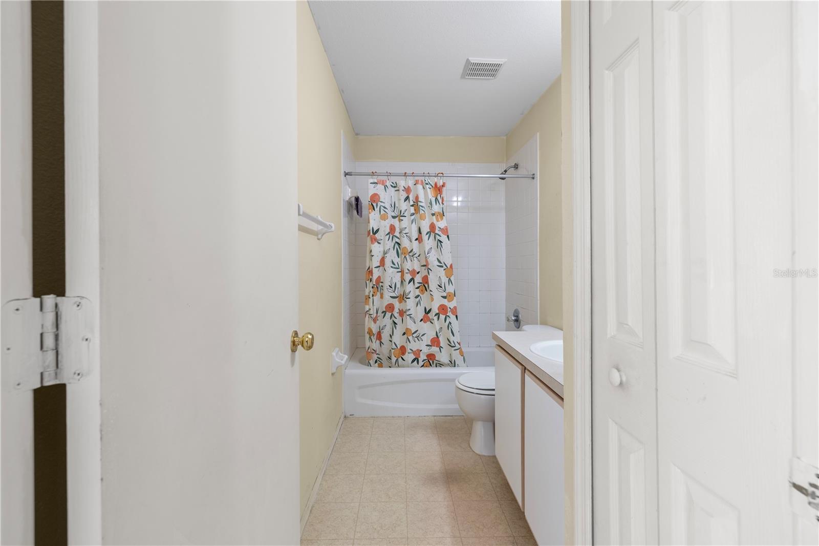 1907 FLUORSHIRE DR — photo 26