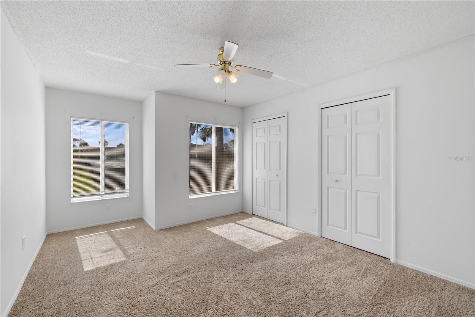 1907 FLUORSHIRE DR — photo 23