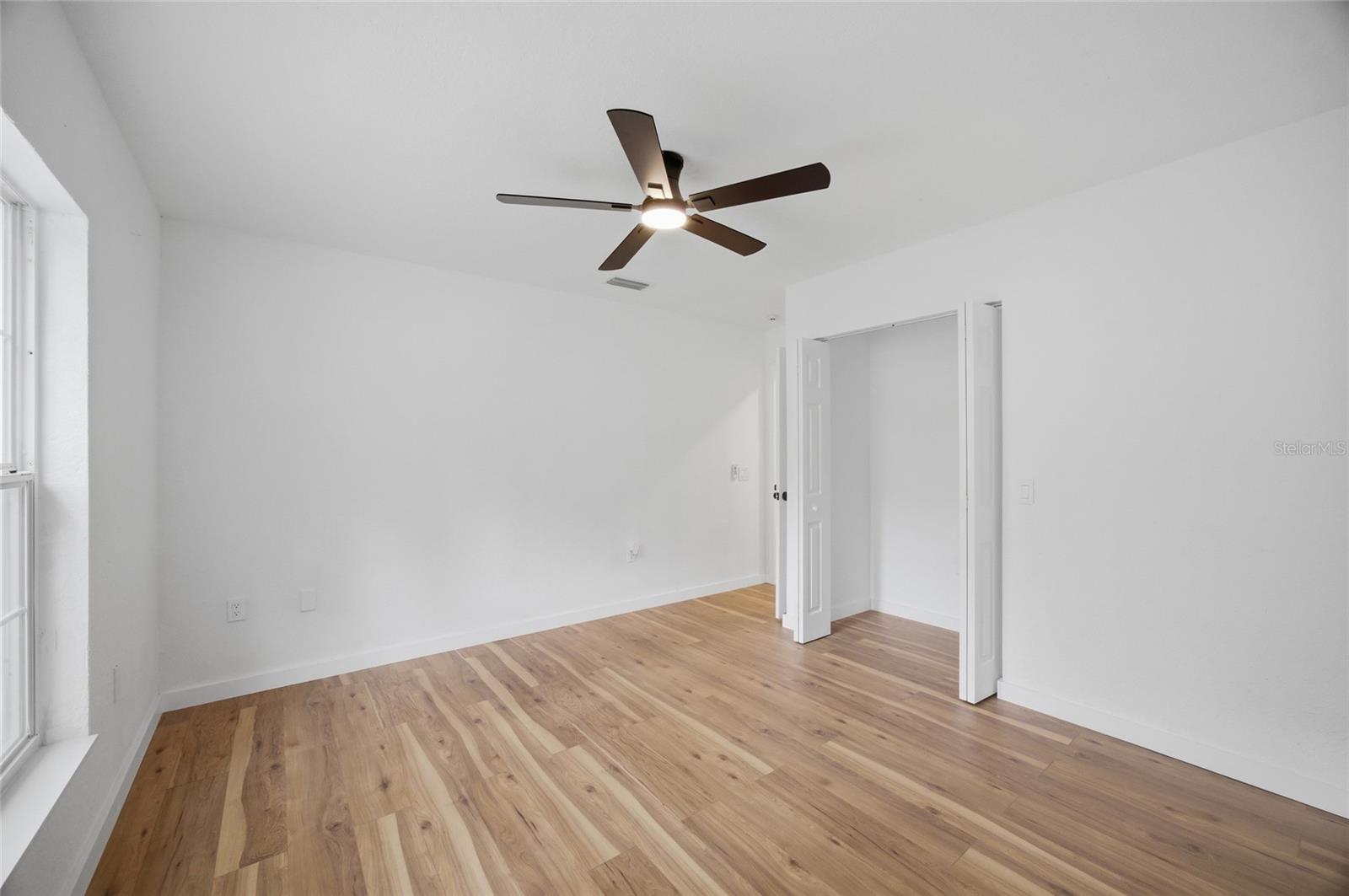 1205 E KNIGHTS GRIFFIN RD — photo 28