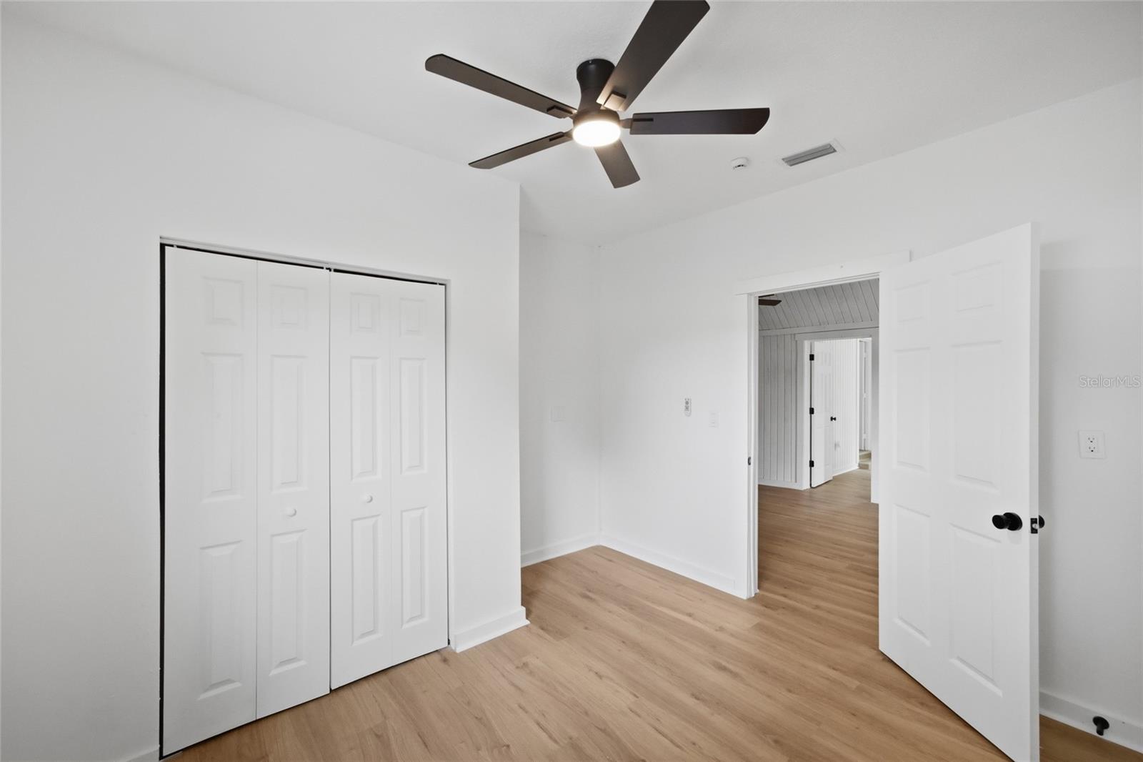 1205 E KNIGHTS GRIFFIN RD — photo 44