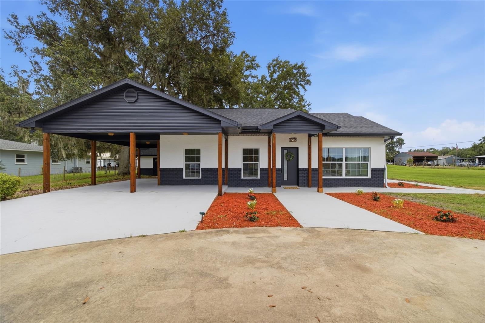1205 E KNIGHTS GRIFFIN RD — photo 6