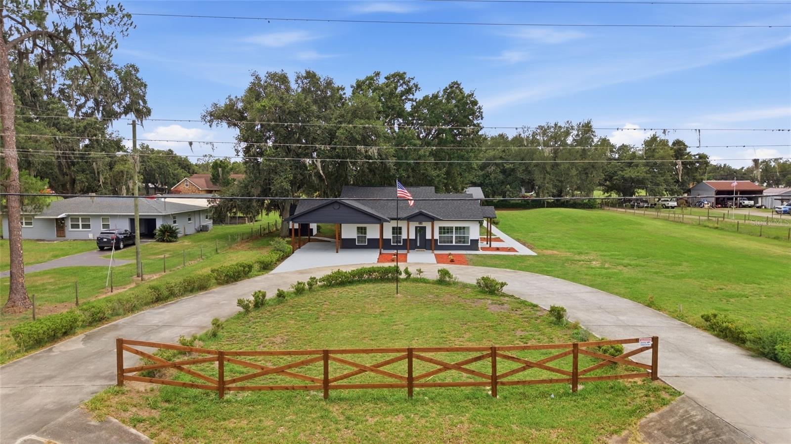 1205 E KNIGHTS GRIFFIN RD — photo 57