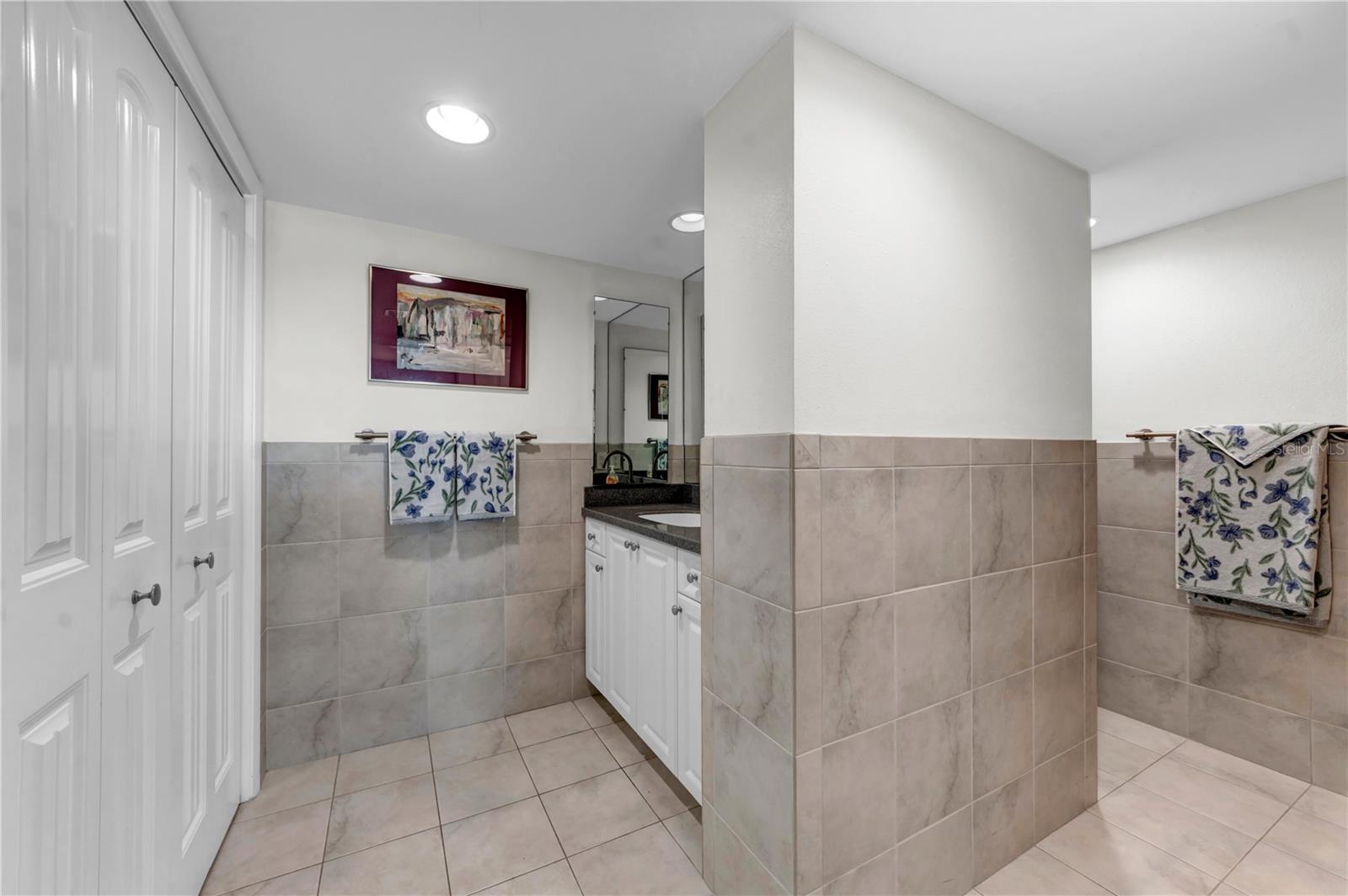 622 EDGEWATER DR #823 — photo 22
