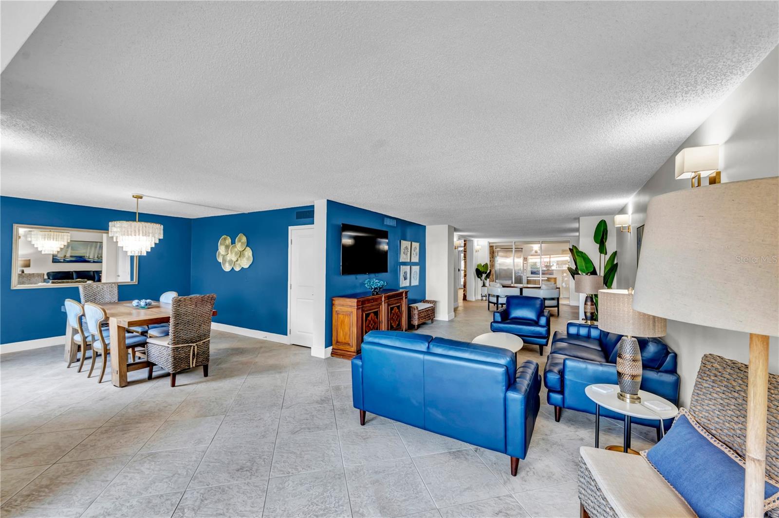 622 EDGEWATER DR #823 — photo 34