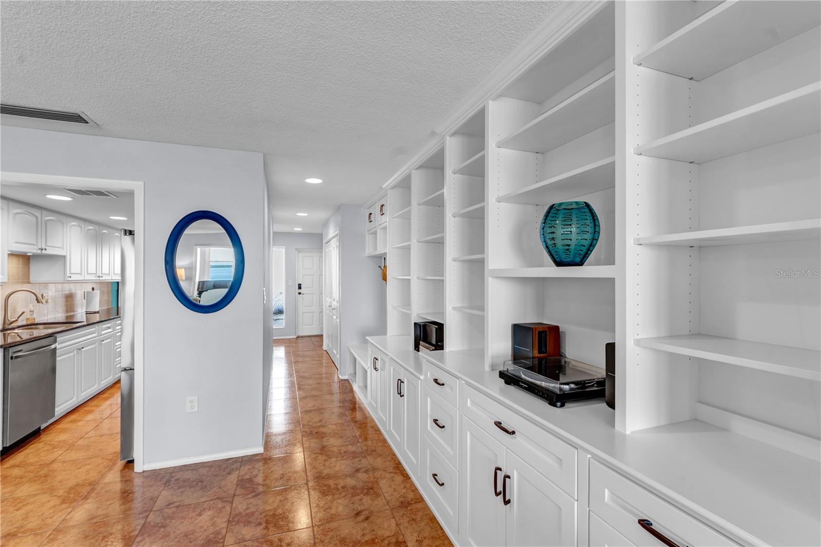 622 EDGEWATER DR #823 — photo 16