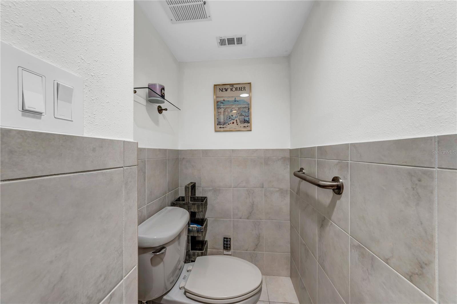 622 EDGEWATER DR #823 — photo 24