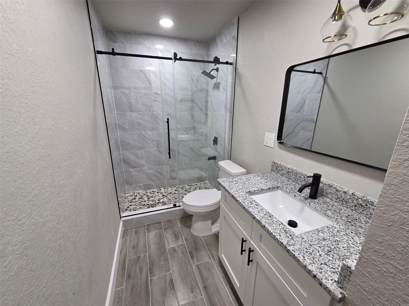 38300 HENRY DR — photo 13