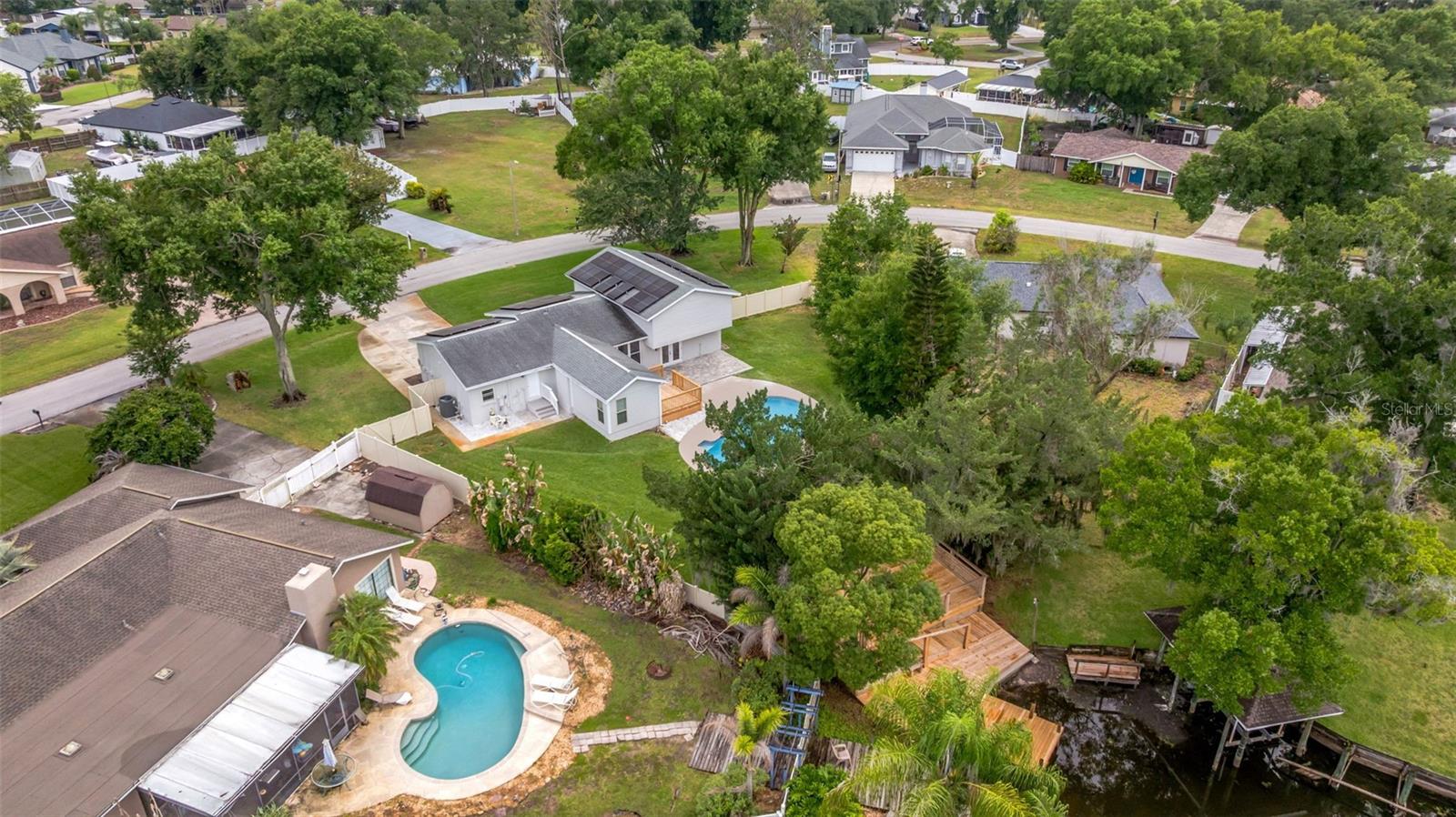 22369 SOUTHSHORE DR — photo 78