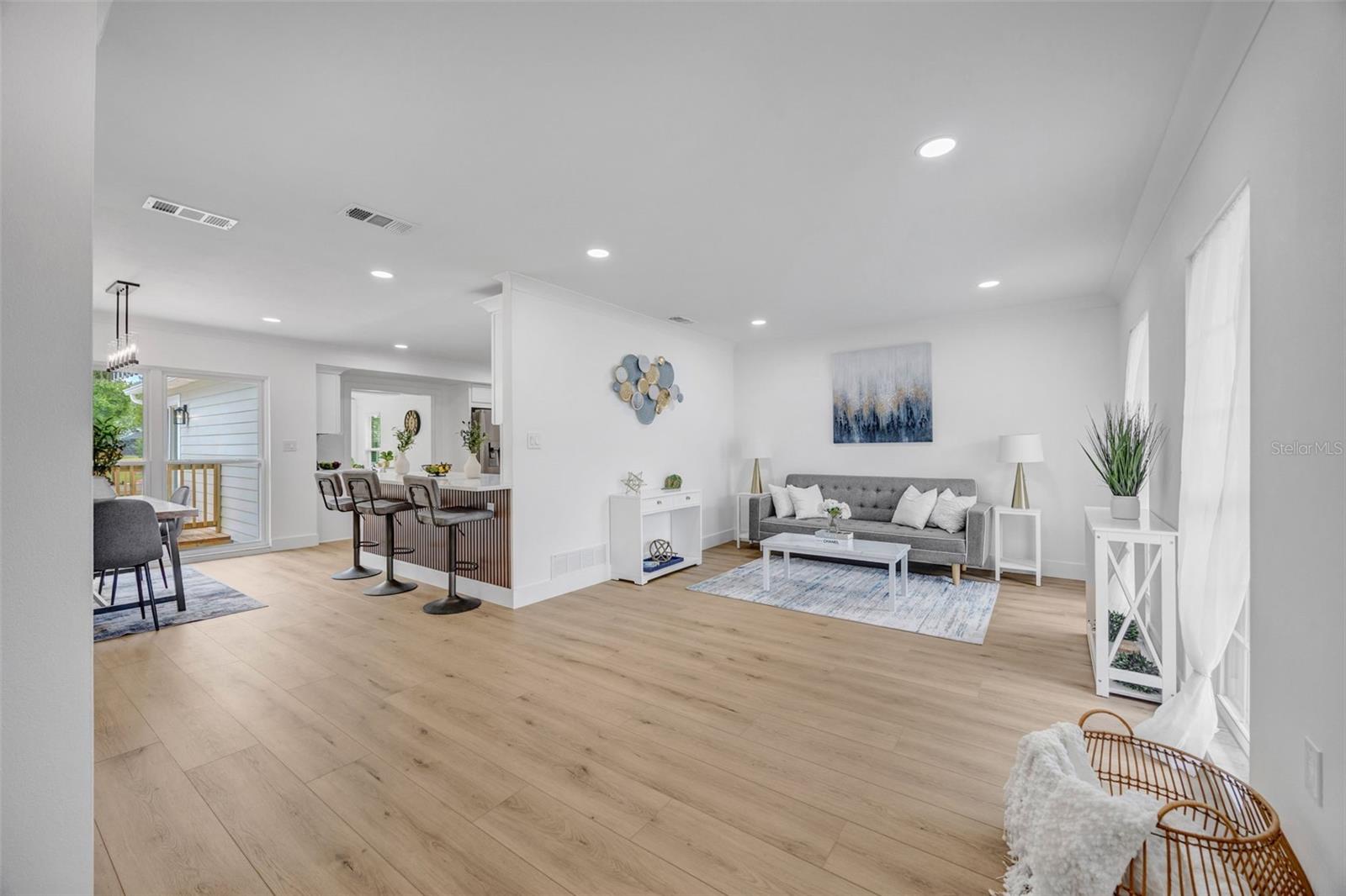 22369 SOUTHSHORE DR — photo 28