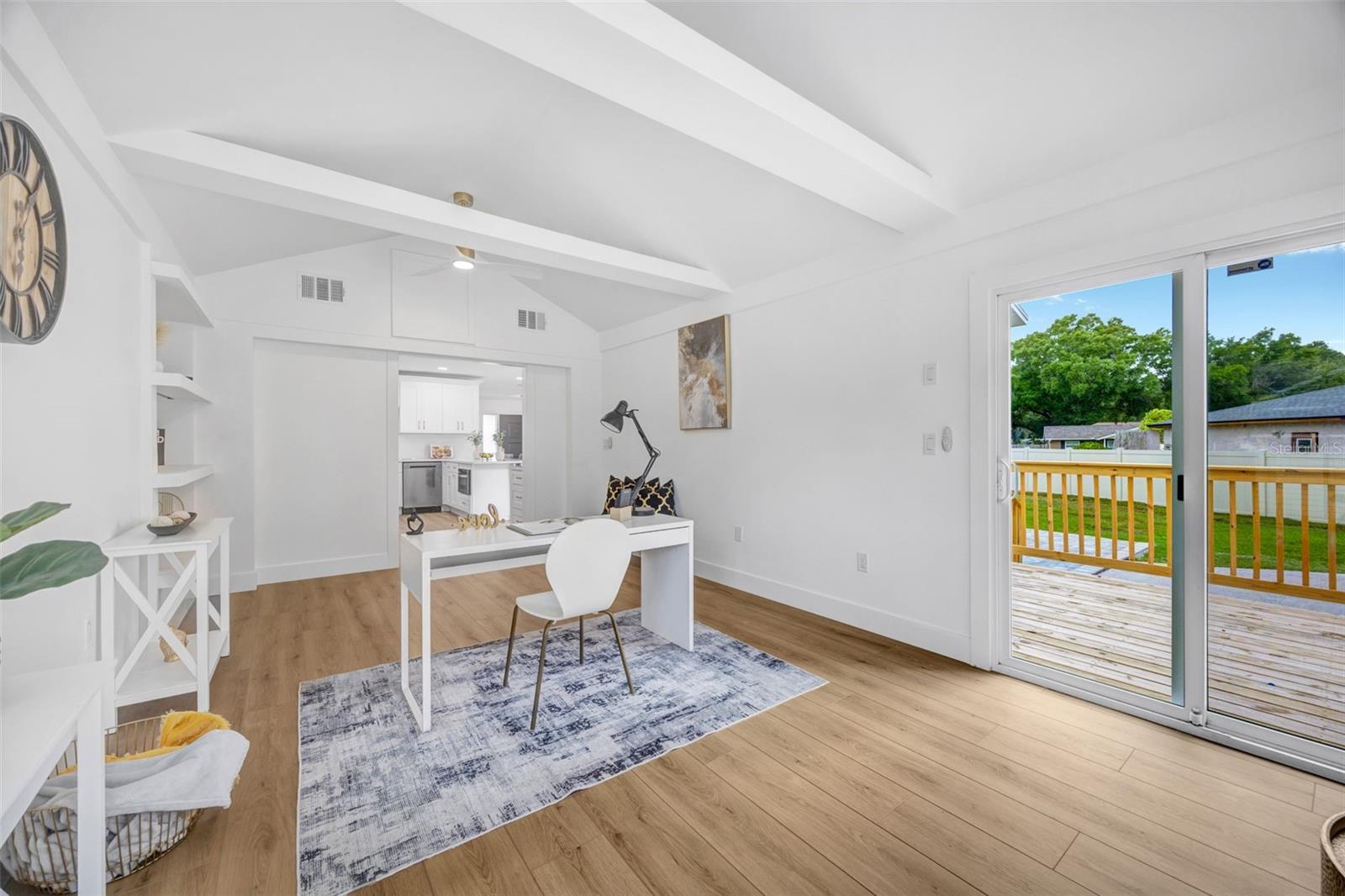 22369 SOUTHSHORE DR — photo 42
