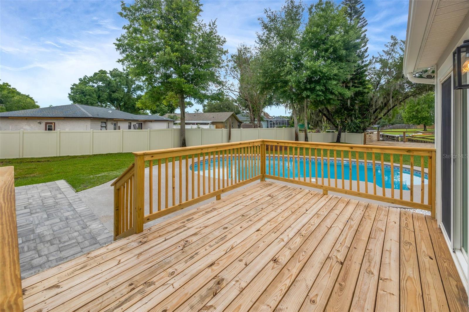 22369 SOUTHSHORE DR — photo 63