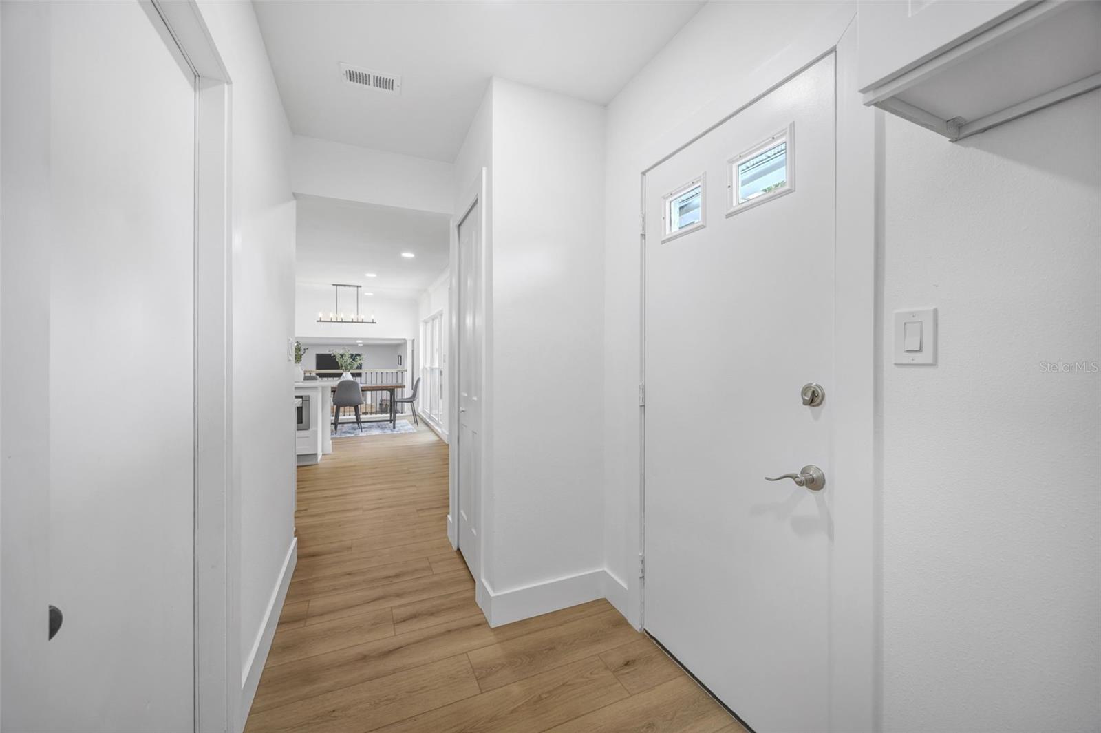 22369 SOUTHSHORE DR — photo 37