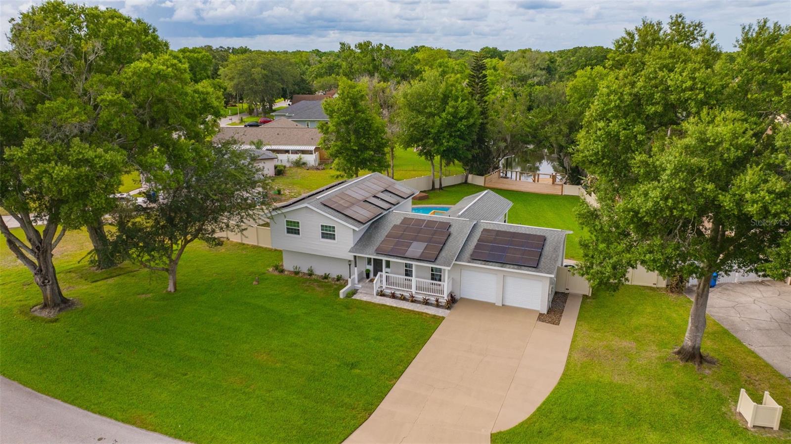 22369 SOUTHSHORE DR — photo 81