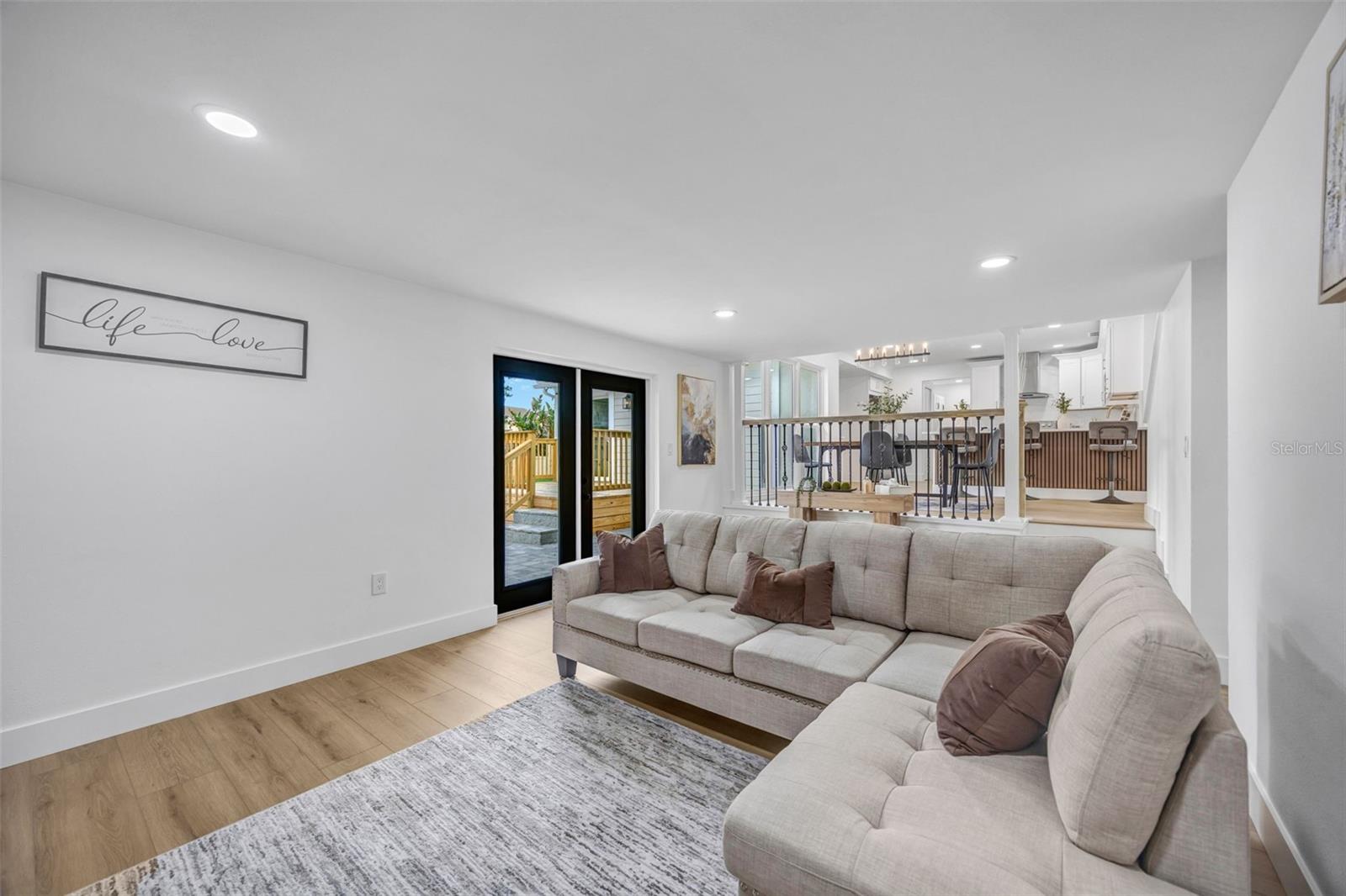 22369 SOUTHSHORE DR — photo 49