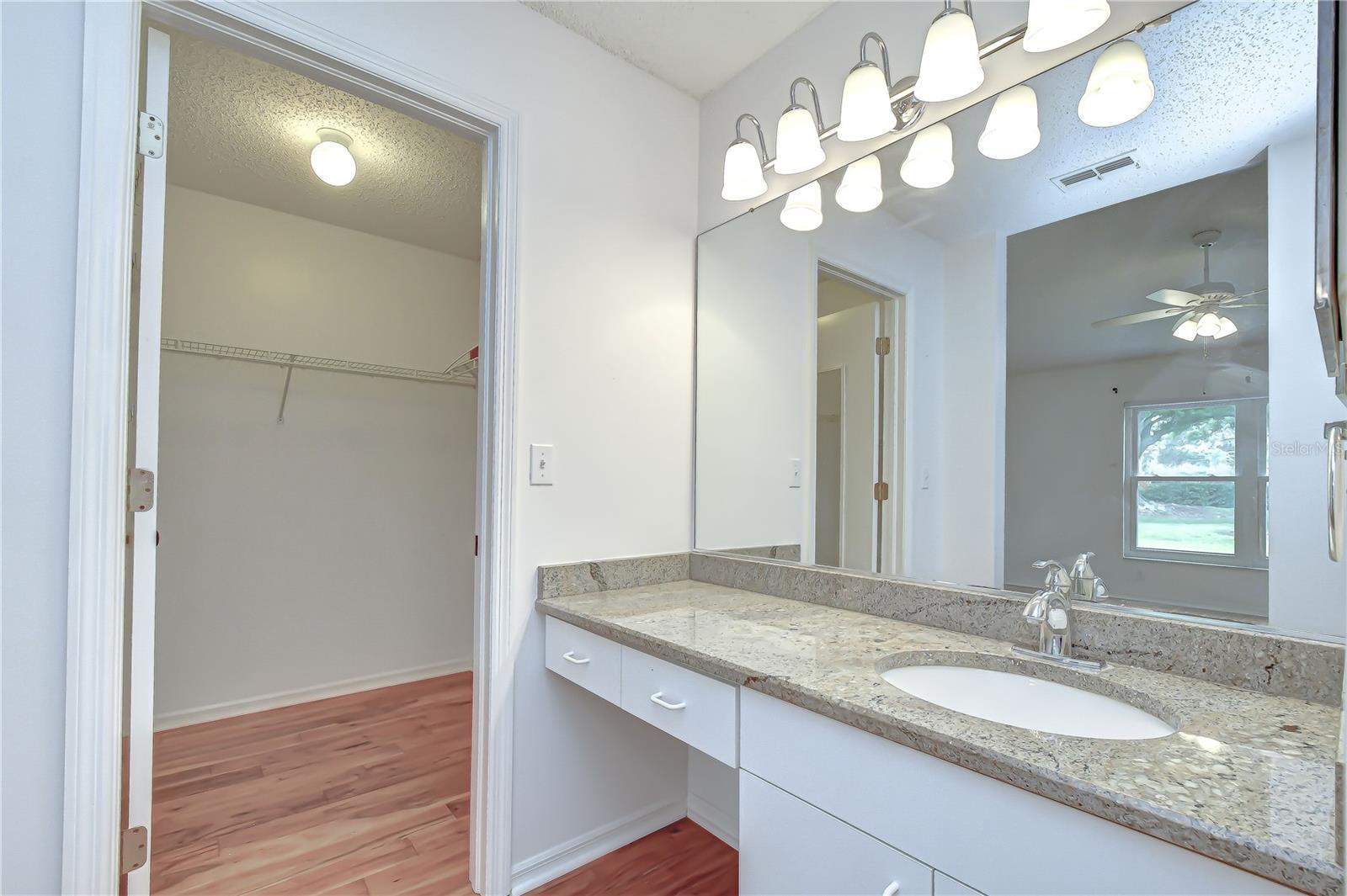 818 MCCALLISTER AVE — photo 14