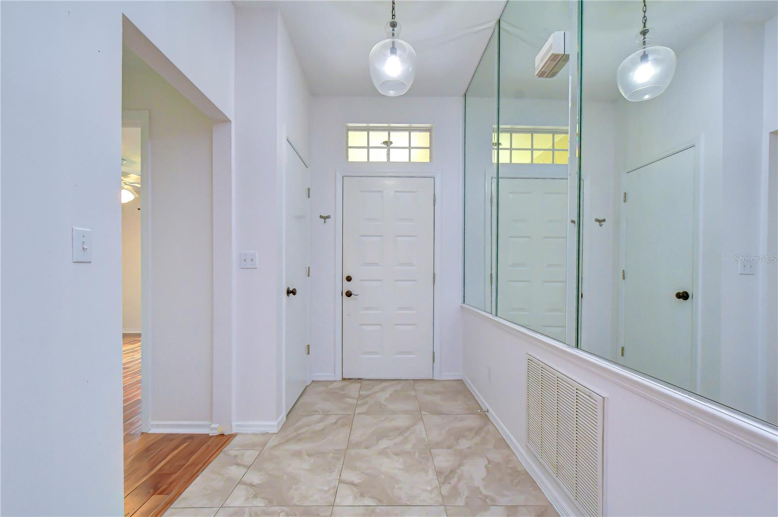 818 MCCALLISTER AVE — photo 3