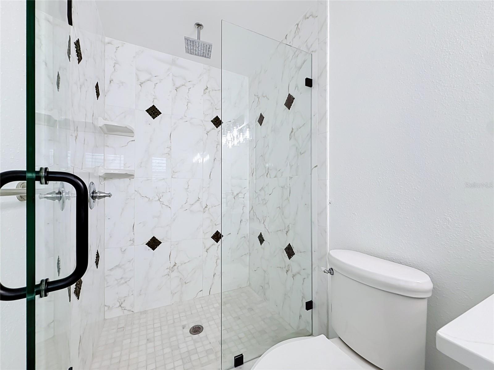 324 LEEWARD IS — photo 24