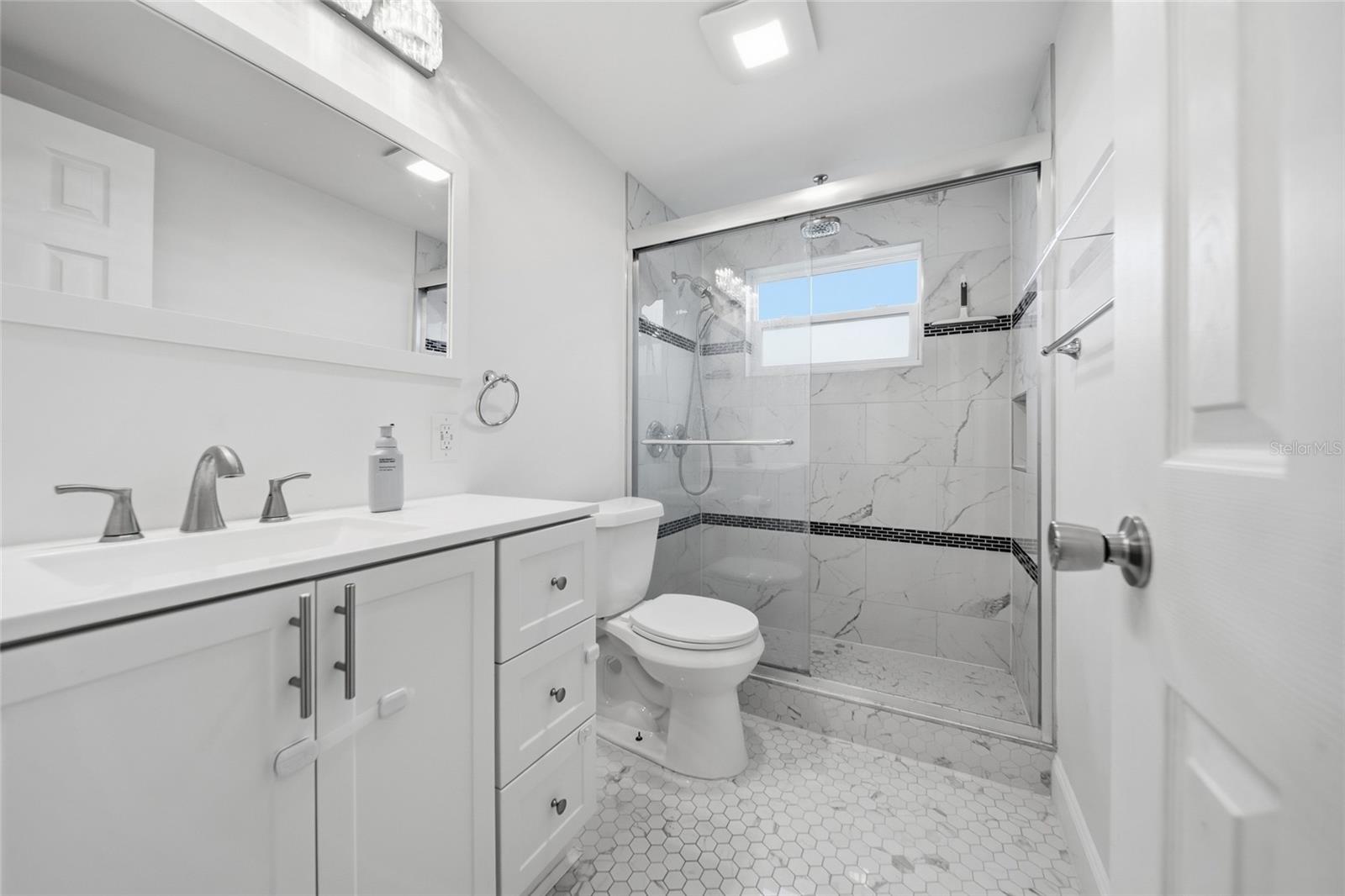 9316 MARK TWAIN LN — photo 8