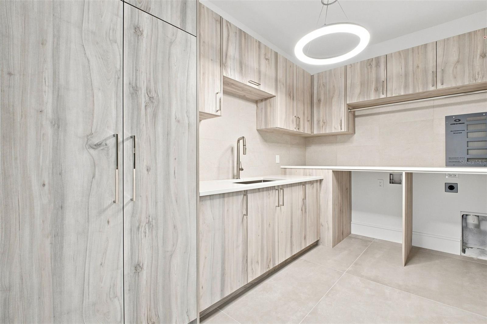 1076 SNELL ISLE BLVD NE — photo 40