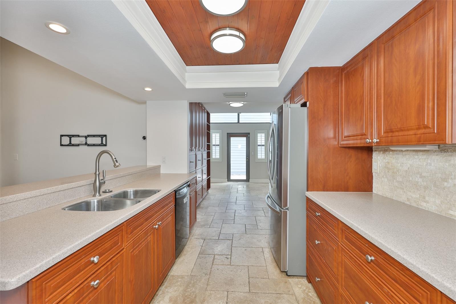 14651 VILLAGE GLEN CIR — photo 5