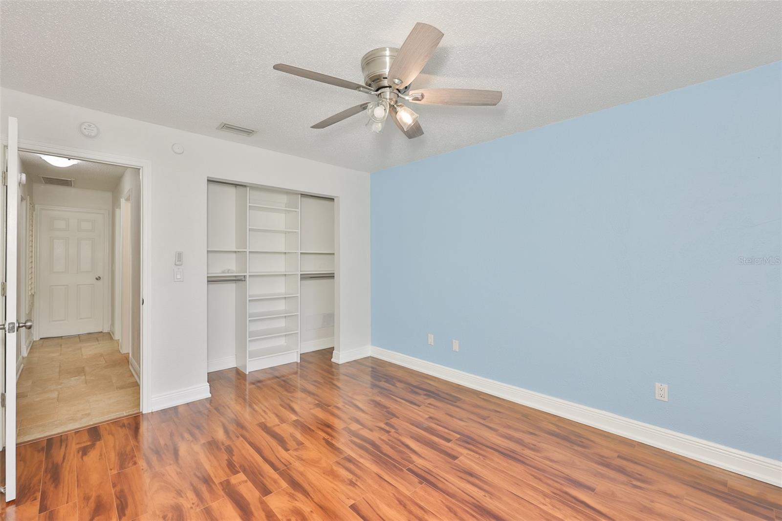 14651 VILLAGE GLEN CIR — photo 35