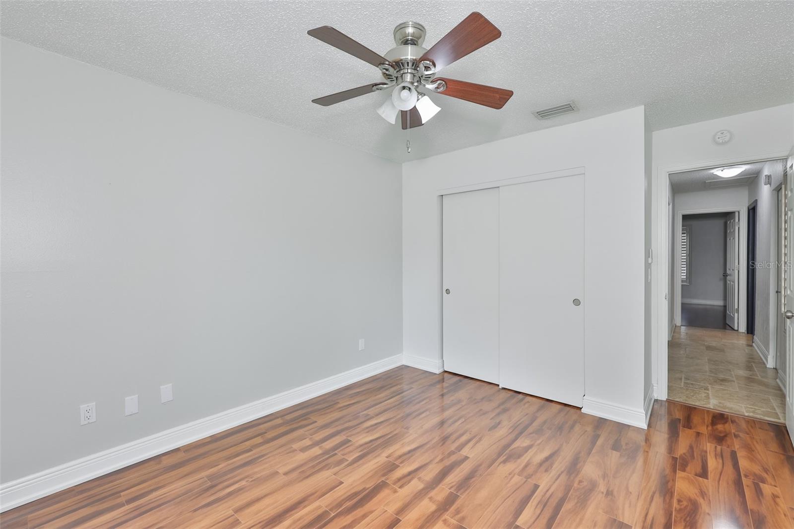 14651 VILLAGE GLEN CIR — photo 38