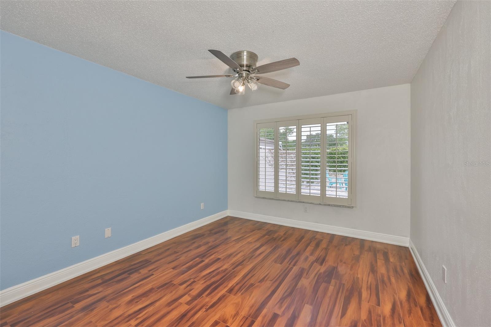 14651 VILLAGE GLEN CIR — photo 34
