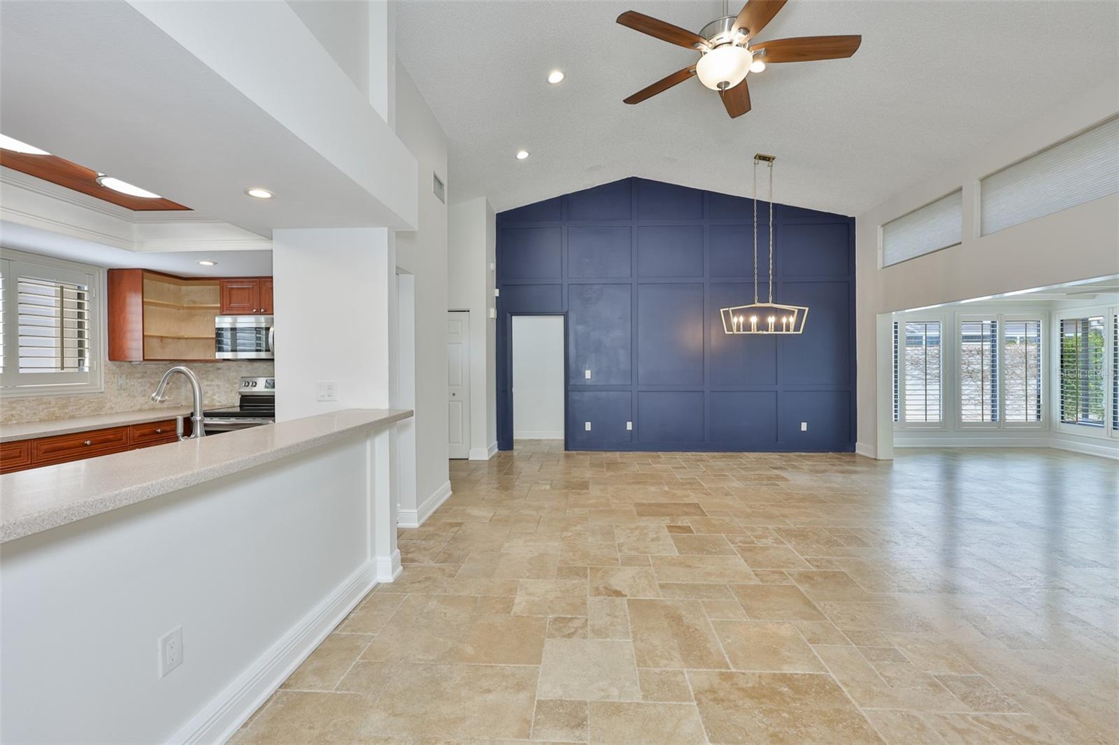 14651 VILLAGE GLEN CIR — photo 21