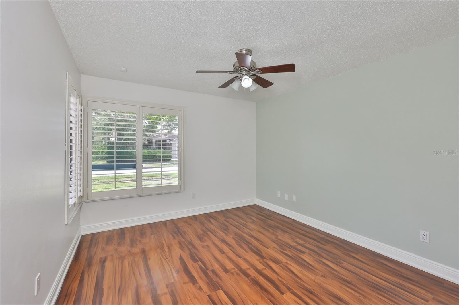 14651 VILLAGE GLEN CIR — photo 20