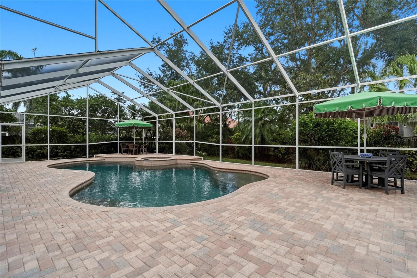 1246 DARLINGTON OAK CIR NE — photo 56