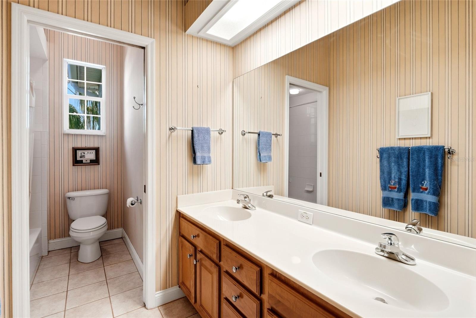 1246 DARLINGTON OAK CIR NE — photo 43
