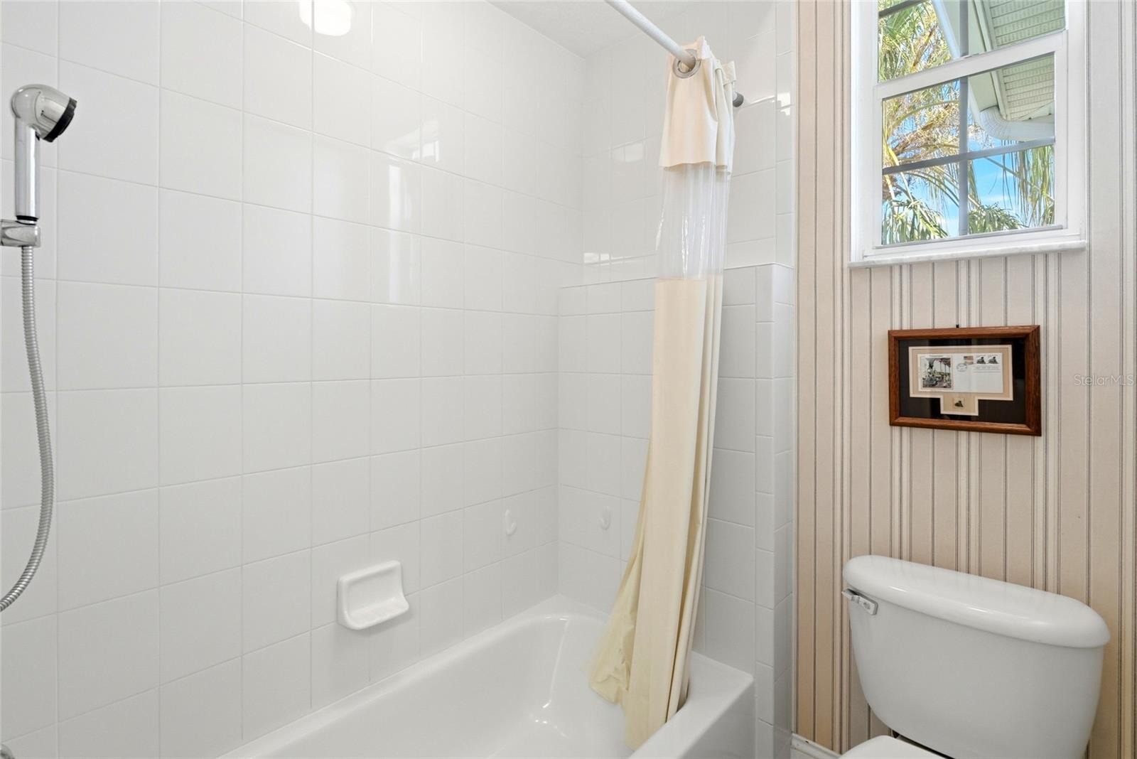 1246 DARLINGTON OAK CIR NE — photo 44
