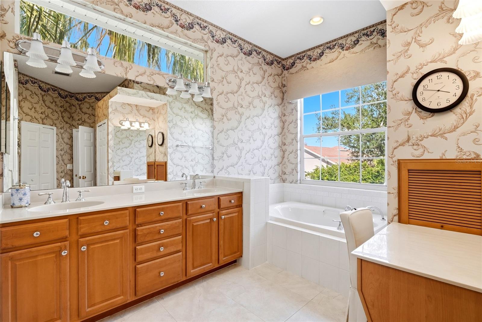 1246 DARLINGTON OAK CIR NE — photo 29