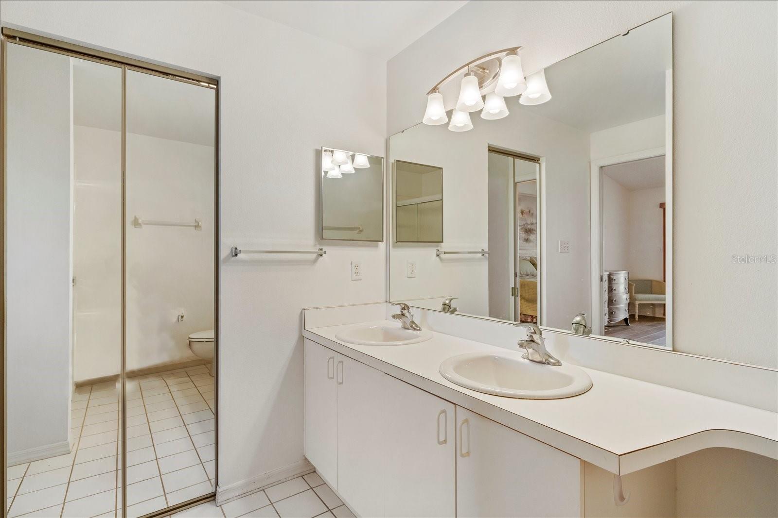 841 WATERSIDE DR #206 — photo 21