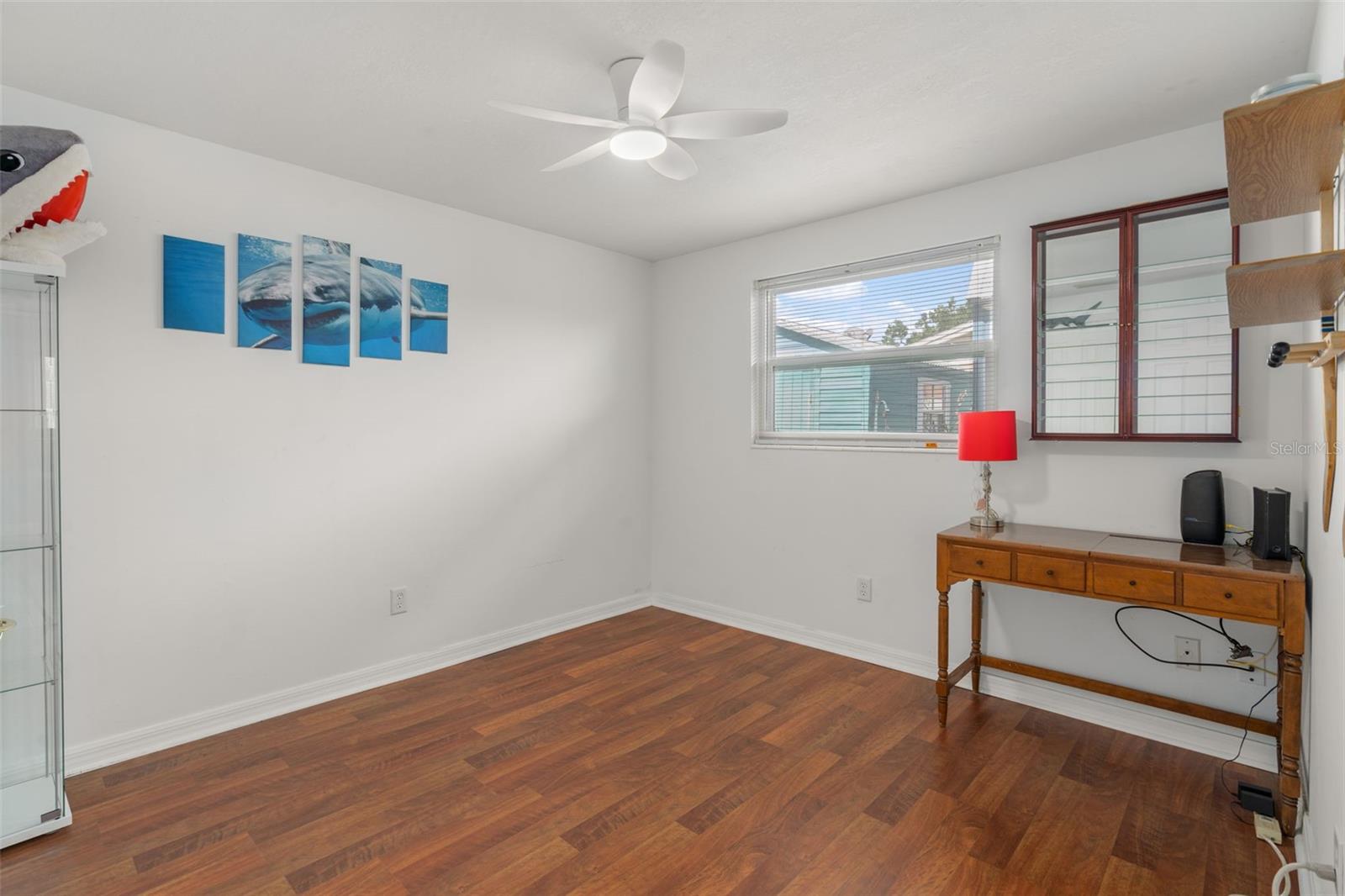 7906 WOODVINE CIR — photo 18