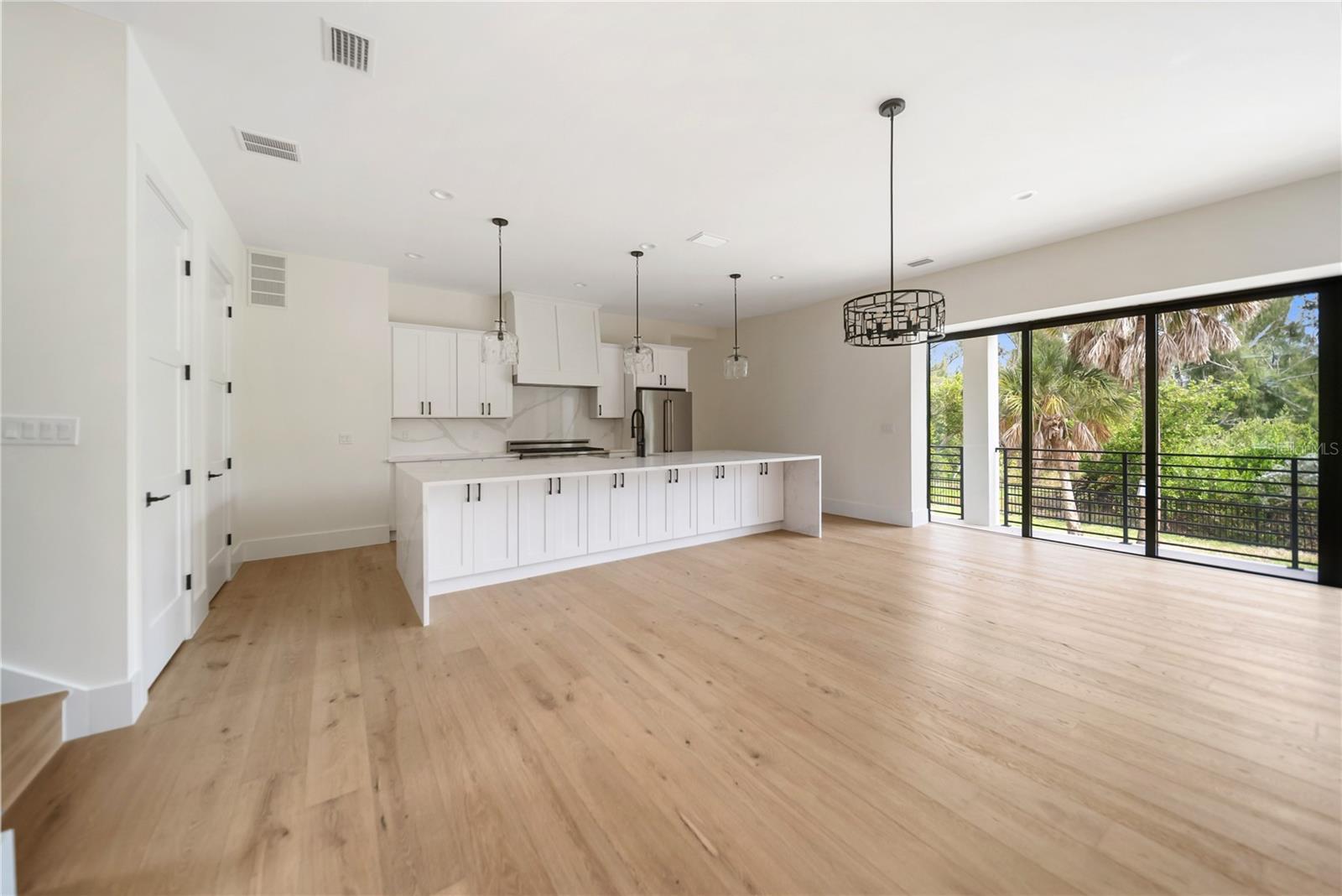 626 BUTTONWOOD DR — photo 27