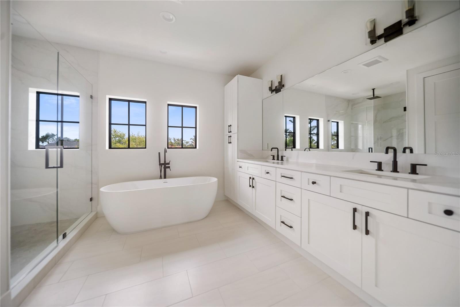 626 BUTTONWOOD DR — photo 57