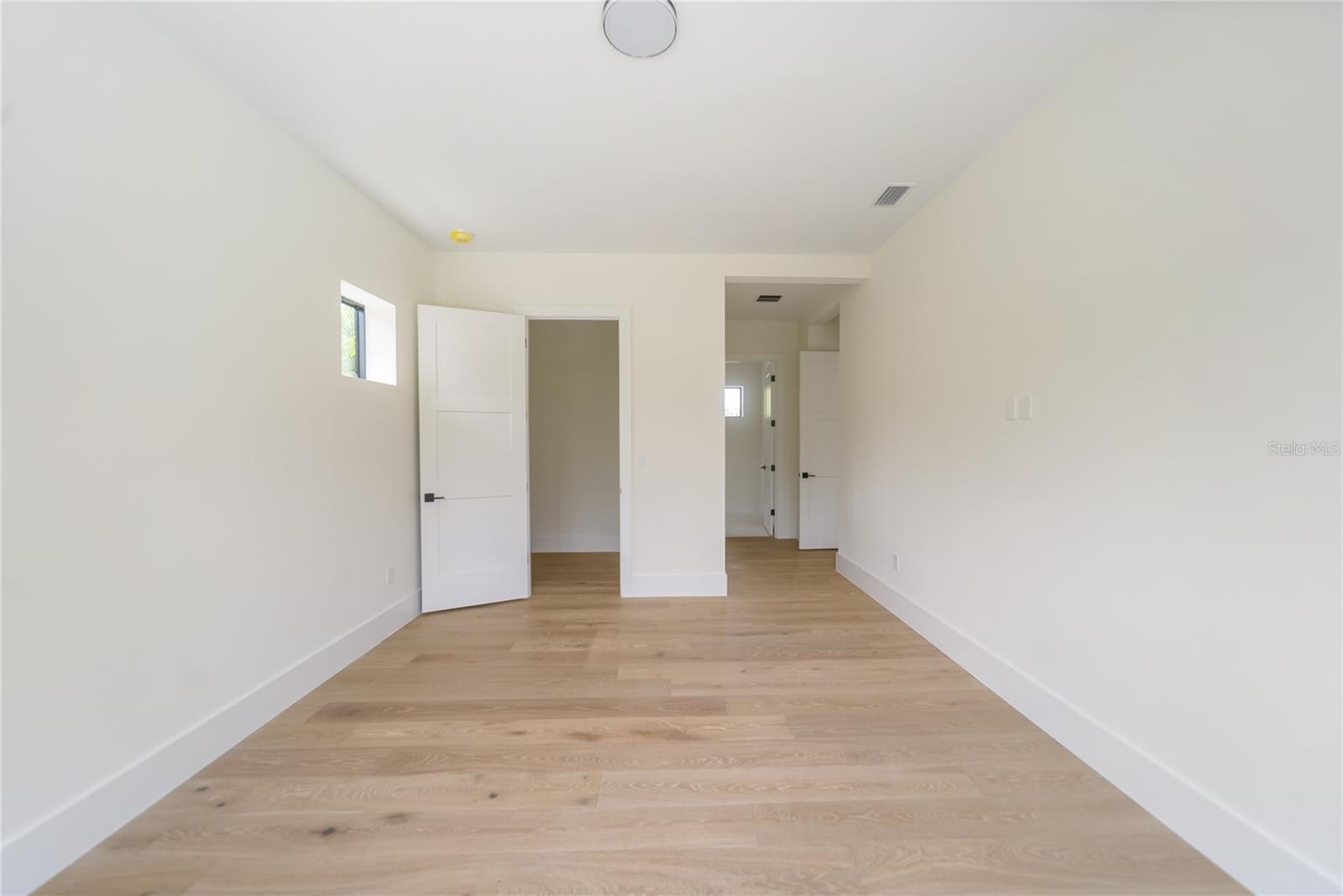 626 BUTTONWOOD DR — photo 39