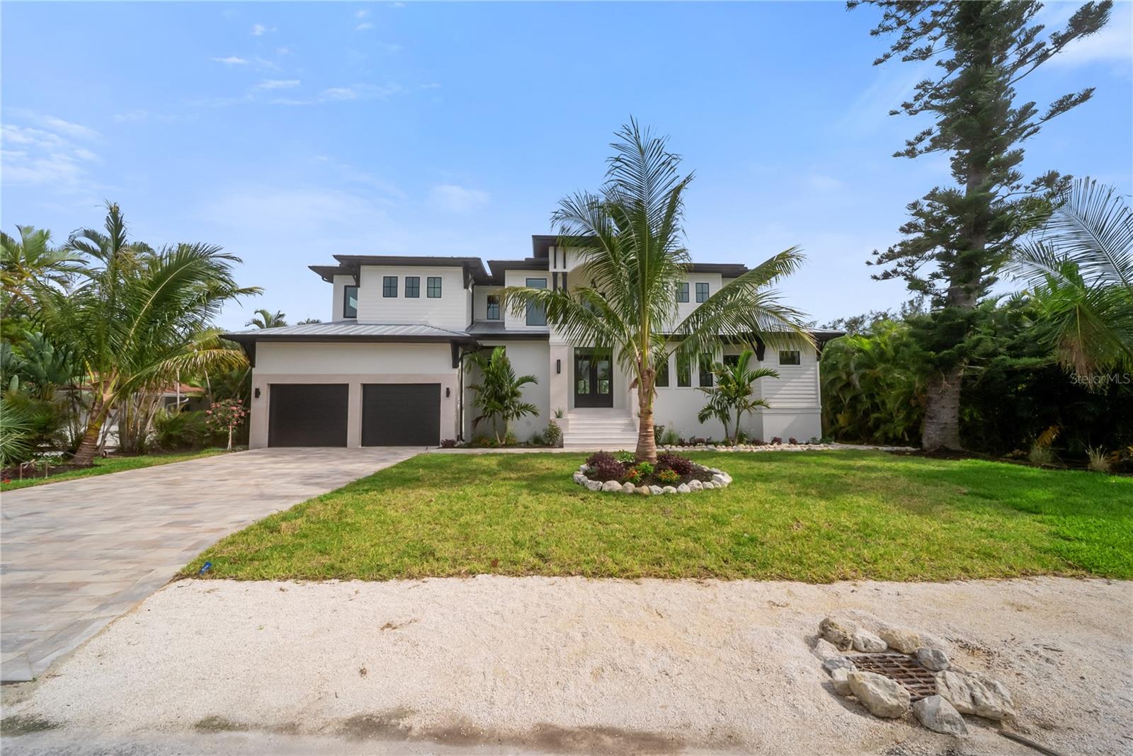 626 BUTTONWOOD DR — photo 83
