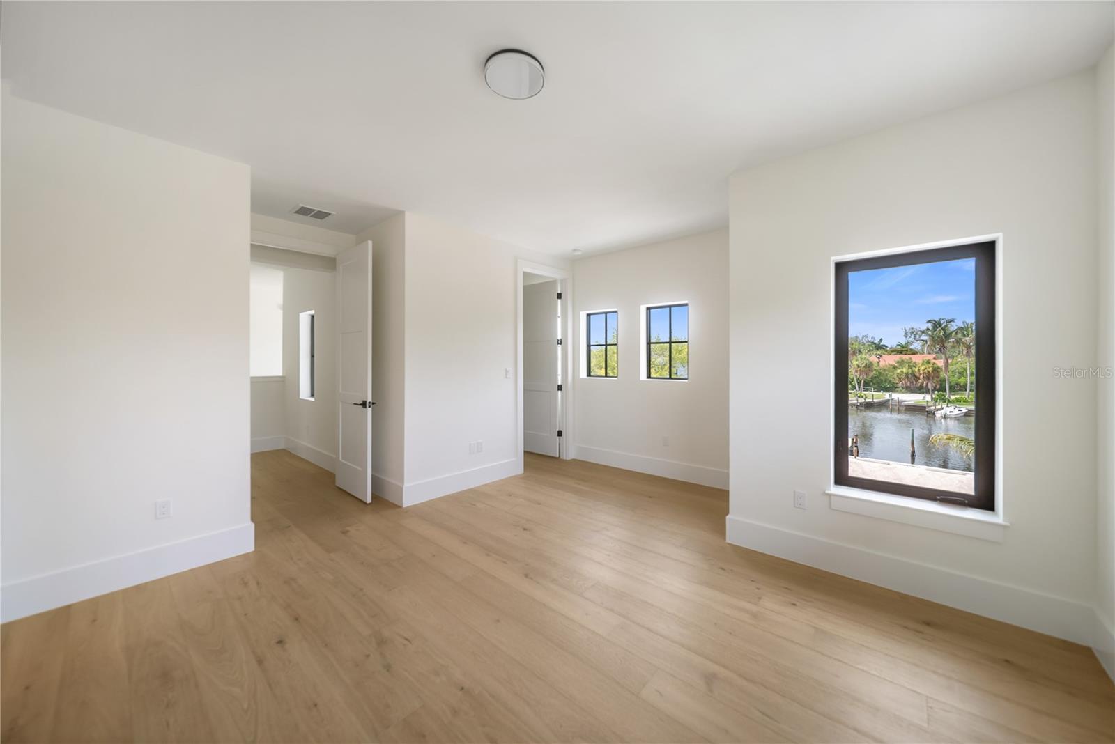 626 BUTTONWOOD DR — photo 47