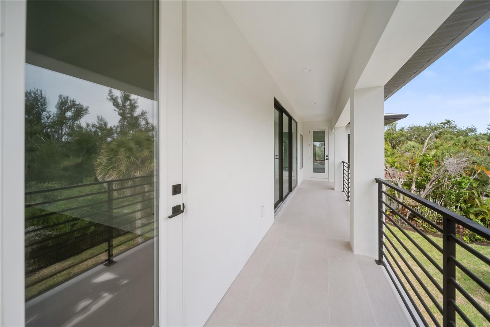 626 BUTTONWOOD DR — photo 60