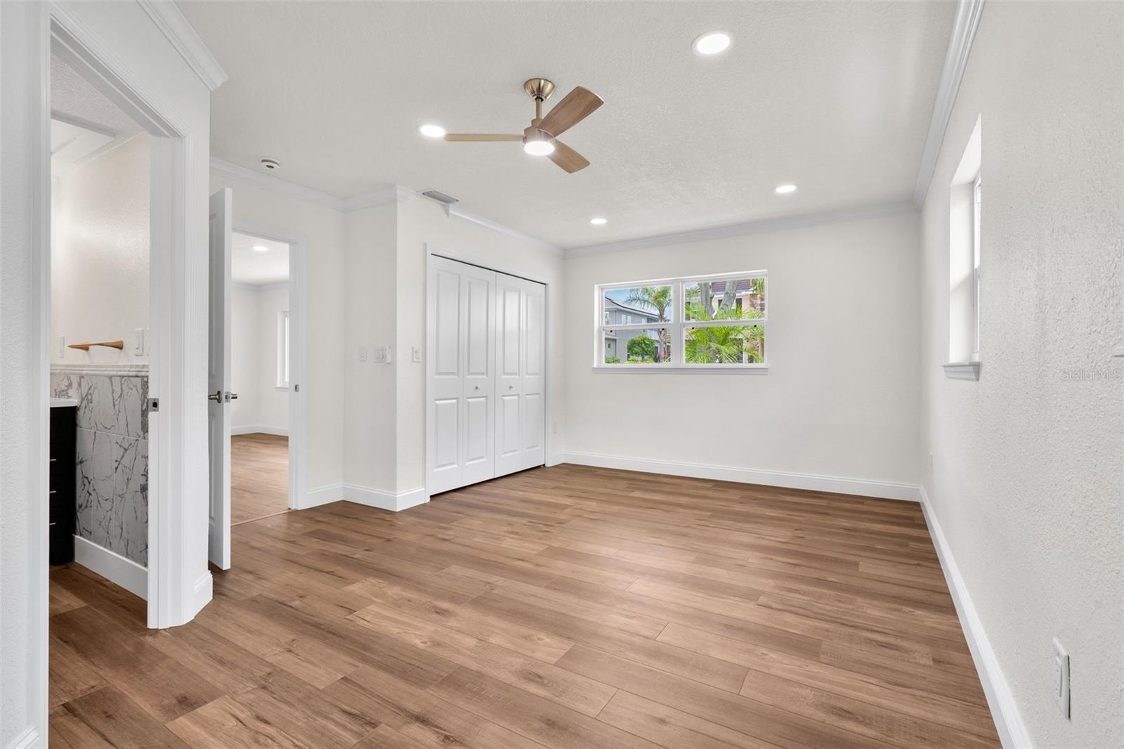723 W BAYSHORE DR — photo 19