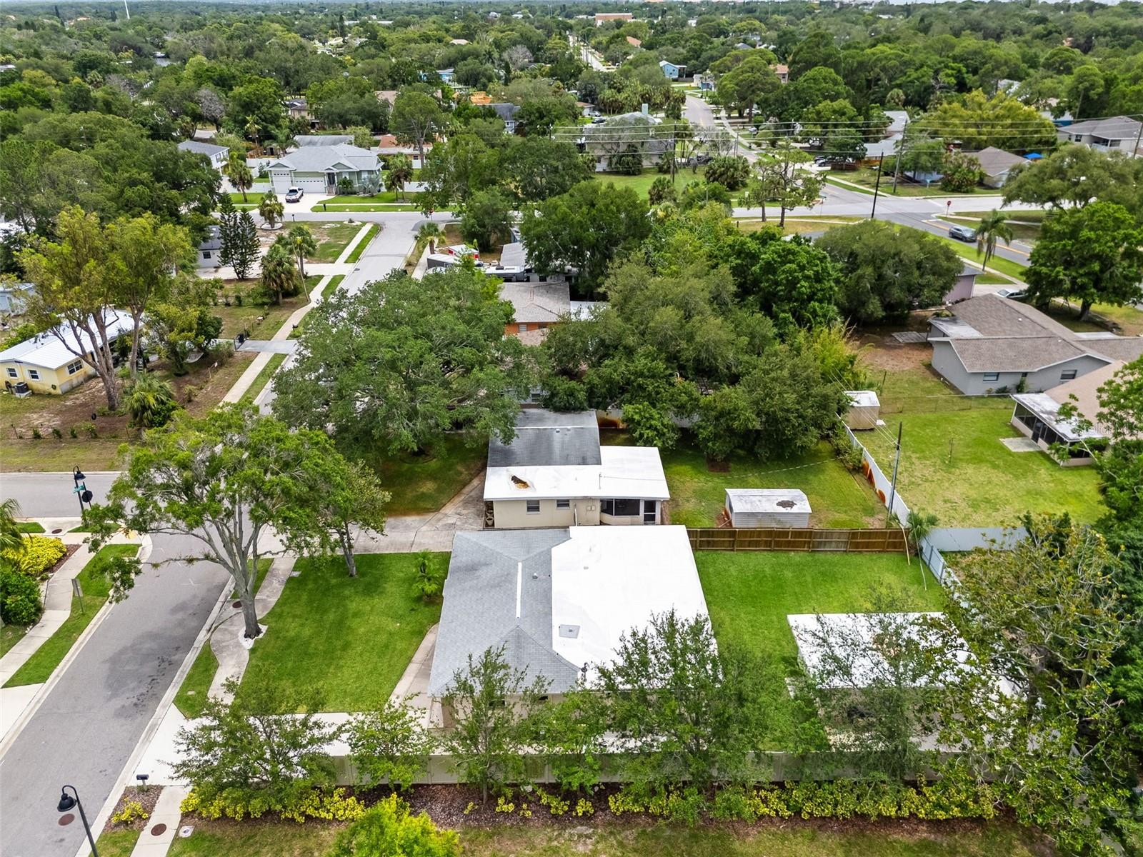 723 W BAYSHORE DR — photo 51