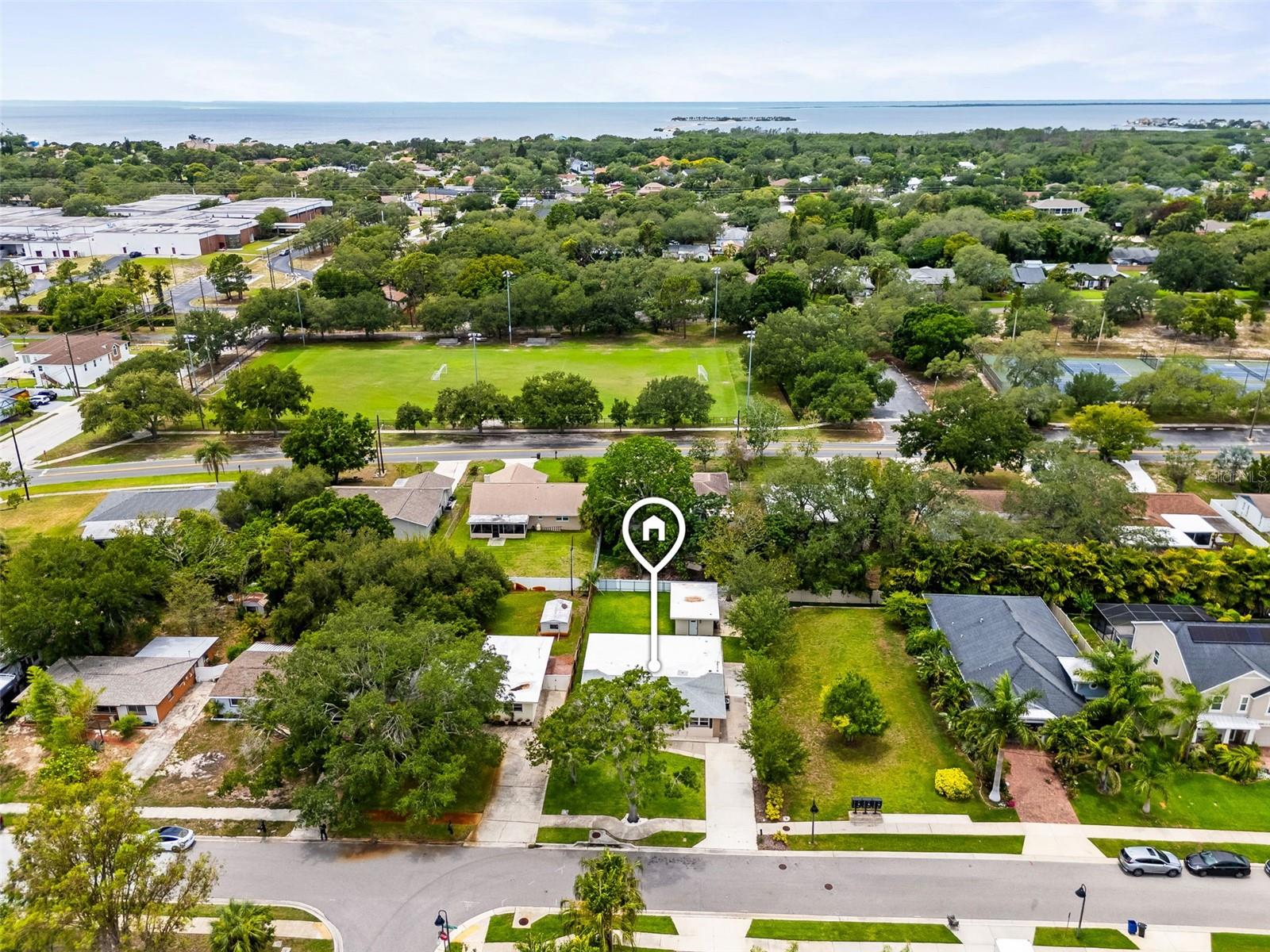723 W BAYSHORE DR — photo 56