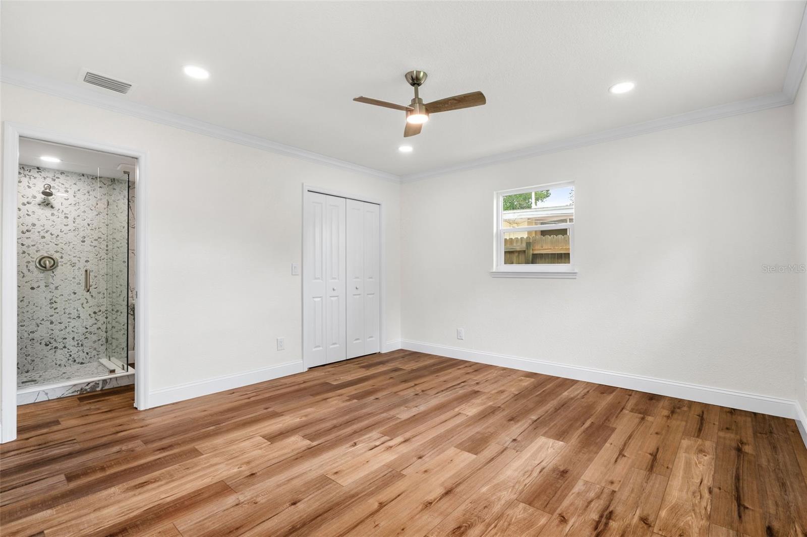 723 W BAYSHORE DR — photo 35