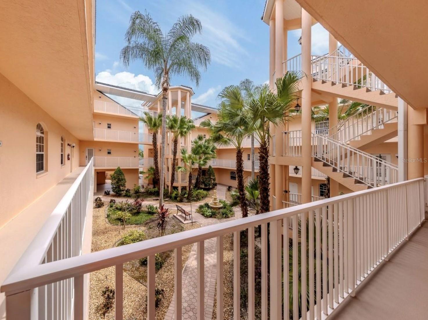 1505 GONDOLA PARK DR #1505 — photo 2