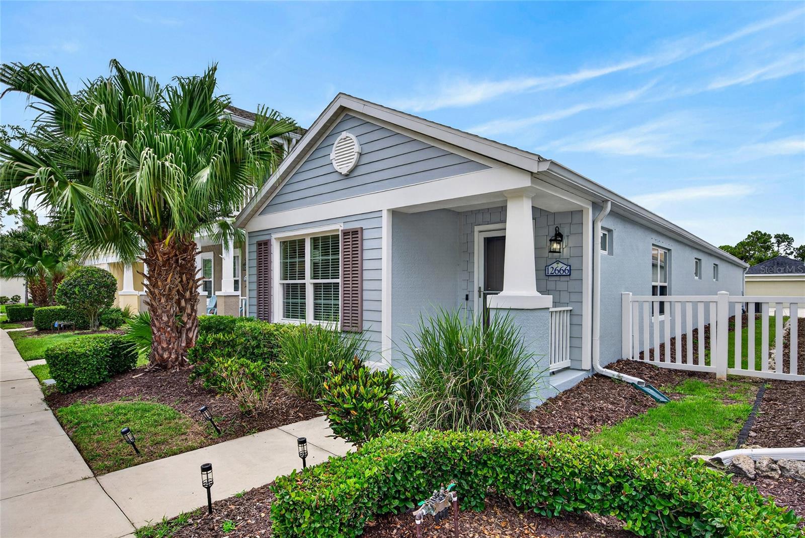 12666 SHIMMERING OAK CIR — photo 2